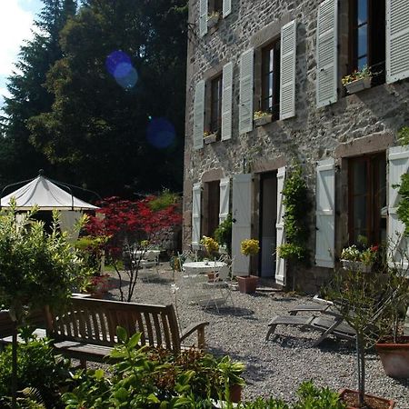 Chambres d'hôtes Le Moulin des Farges Meymac Exterior foto