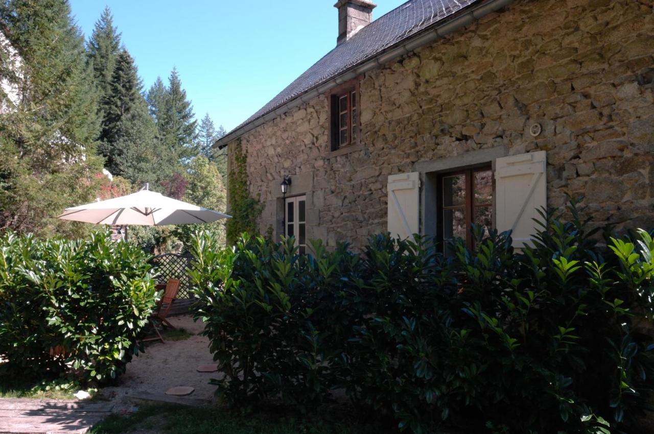 Chambres d'hôtes Le Moulin des Farges Meymac Exterior foto