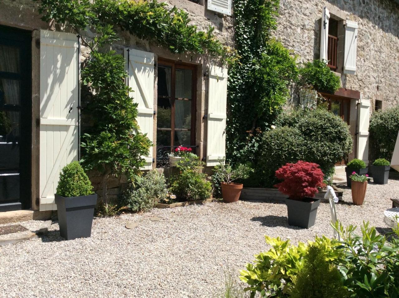 Chambres d'hôtes Le Moulin des Farges Meymac Exterior foto