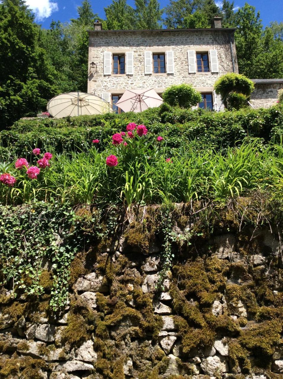 Chambres d'hôtes Le Moulin des Farges Meymac Exterior foto